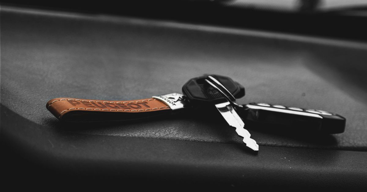 Chevrolet car key fob — A Plus Locksmith Hollywood