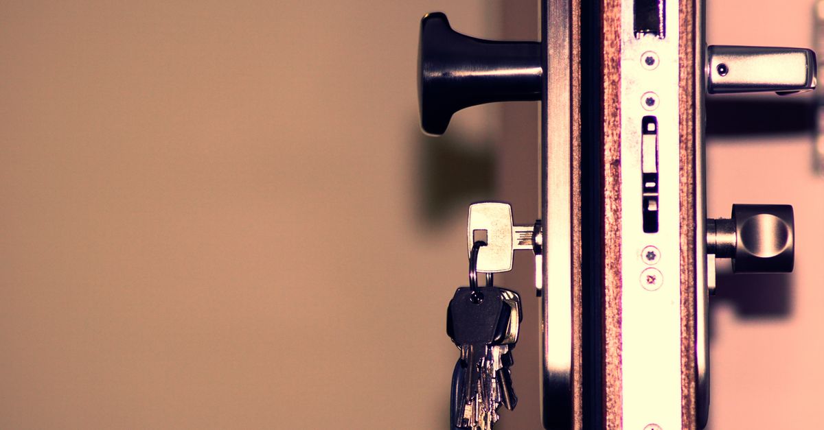 What Is the Average Locksmith Charge — and What Drives the Price Up? — A Plus Locksmith Hollywood